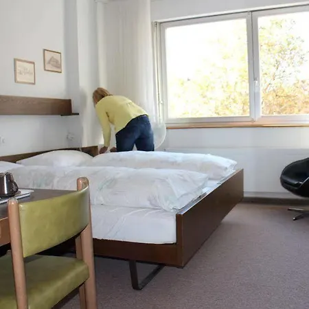 Bahnhof Hotel 2*