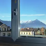 Hotel Bahnhof Entrelagos