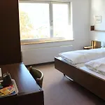 Bahnhof Hotel Entrelagos