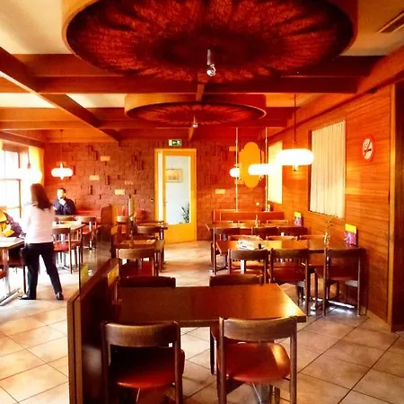 Bahnhof Hotel 2*