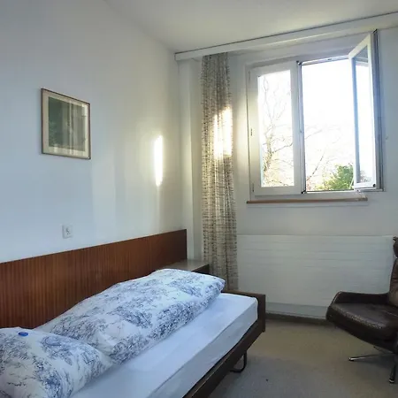 Bahnhof 2* Interlaken